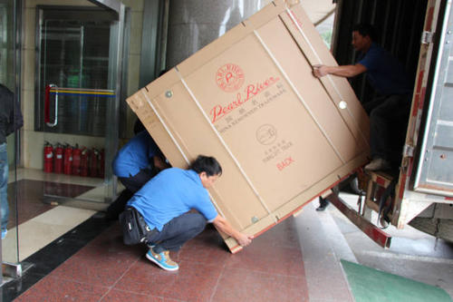 凌海钢琴贵重工艺品无忧运